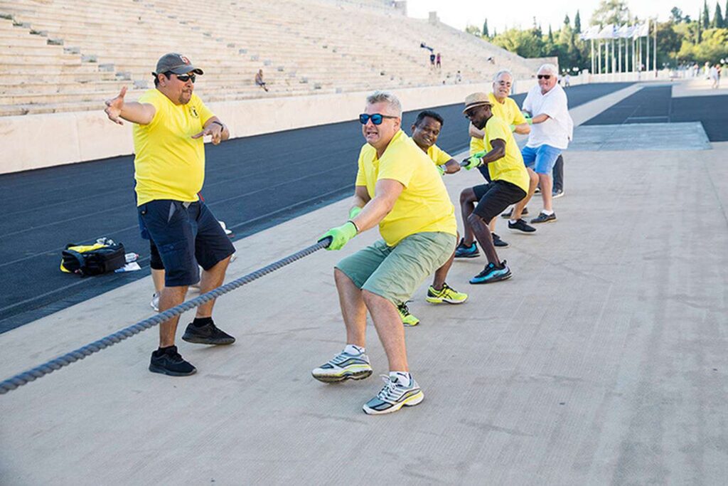 Ejercicio de equipo en Atenas